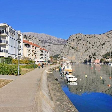 Apartment Jen Omiš Екстериор снимка