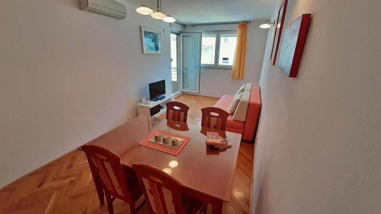 Apartment Jen Omiš Екстериор снимка